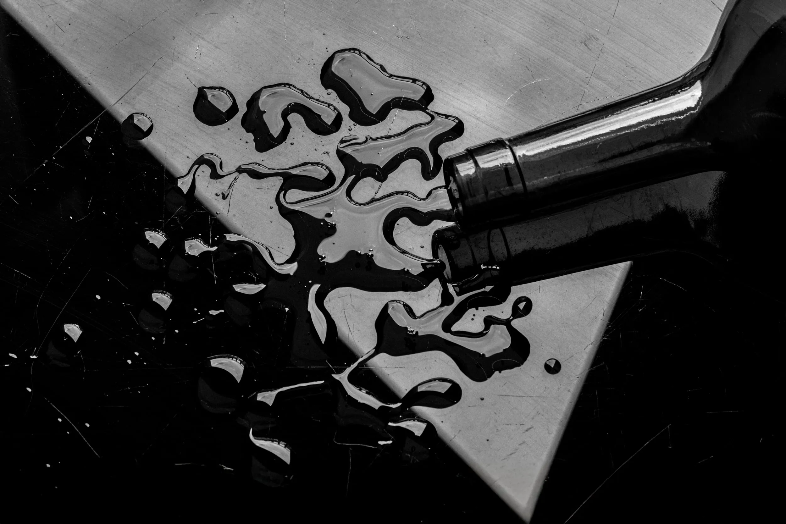 Pseudonym, photograph 6